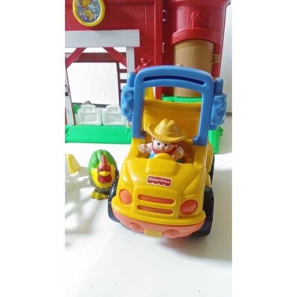 Fisher Price Little People Barn House Farm Yard Playset Sounds - Picture 4 of 8